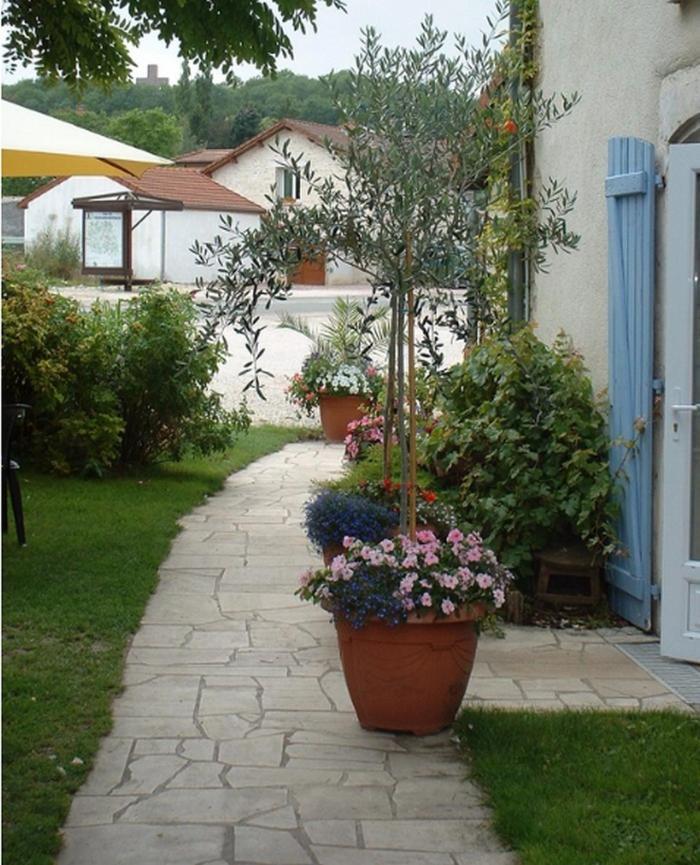 Logis Hotel La Grange Du Relais Colombey-les-deux-Églises Exterior foto